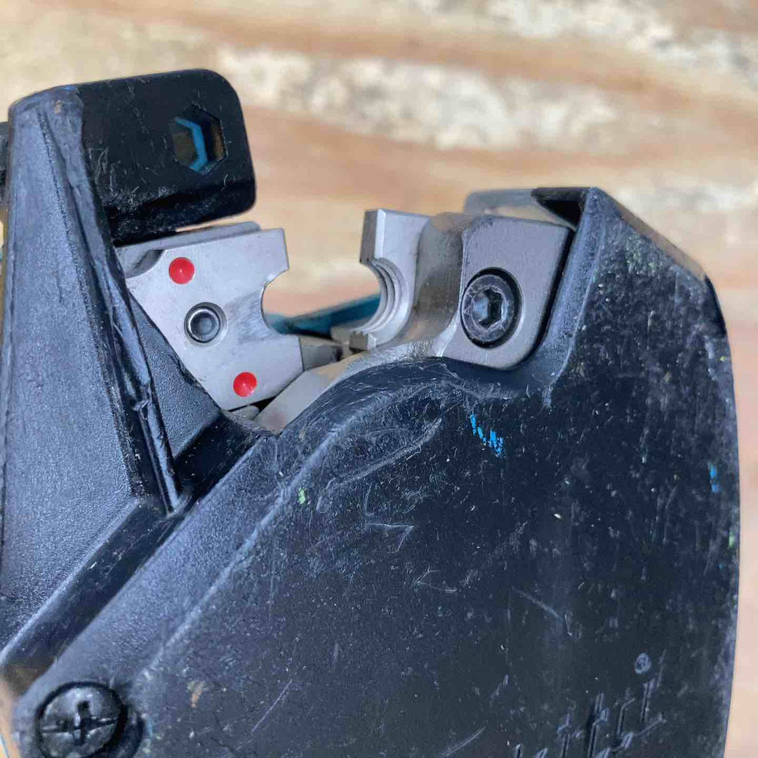 【中古品】◇マキタ(makita) コードレス全ネジカッター SC102DZ 14.4V/18V 本体のみ【柏店】