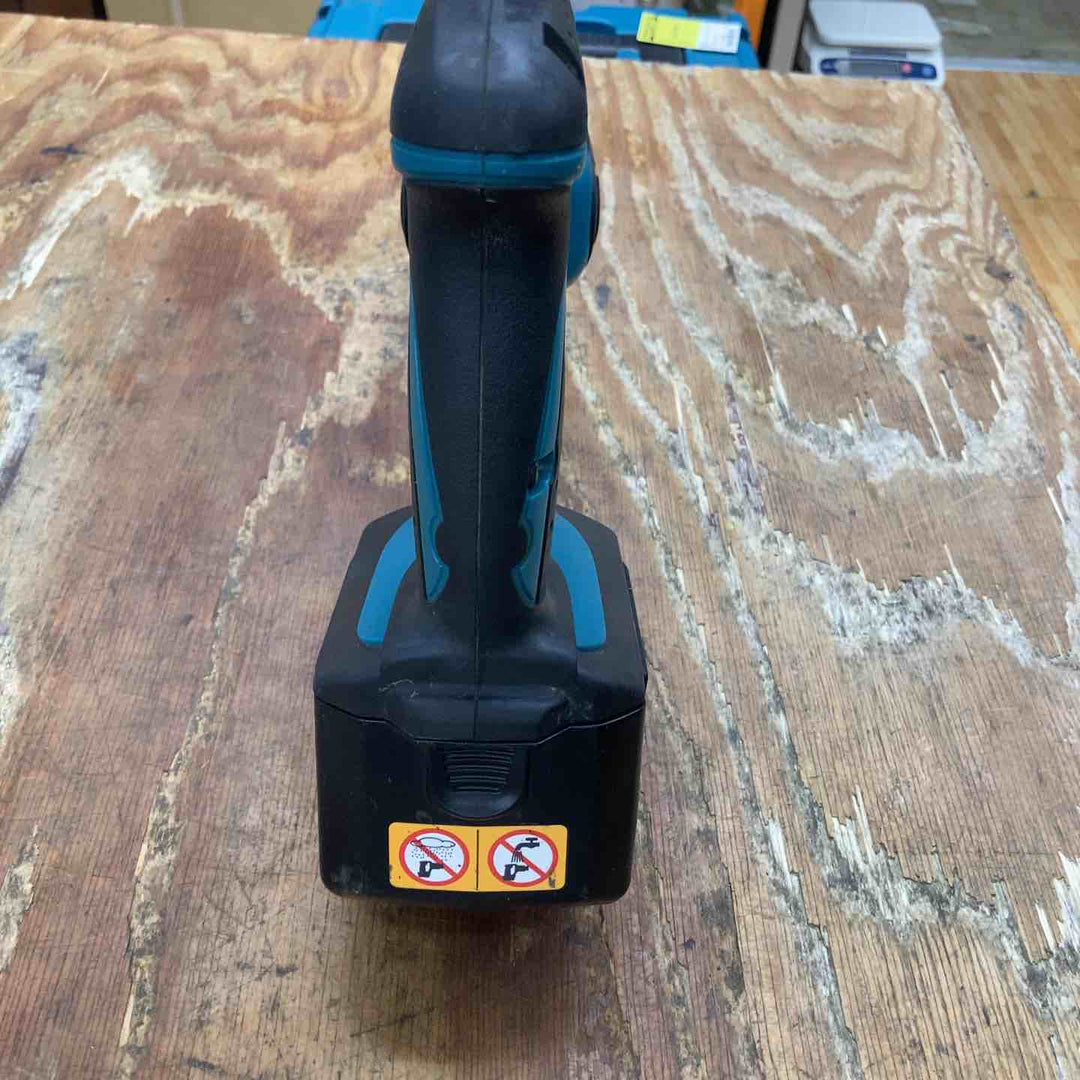【店頭受取り限定】★マキタ(makita) コードレスコンクリートバイブレータ VR350DZ【柏店】