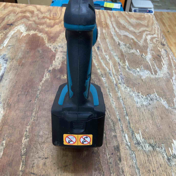 【店頭受取り限定】★マキタ(makita) コードレスコンクリートバイブレータ VR350DZ【柏店】
