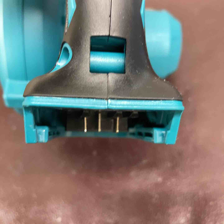 【未使用(店頭展示品)】マキタ(makita) コードレスブロワ UB100DZ【東大和店】
