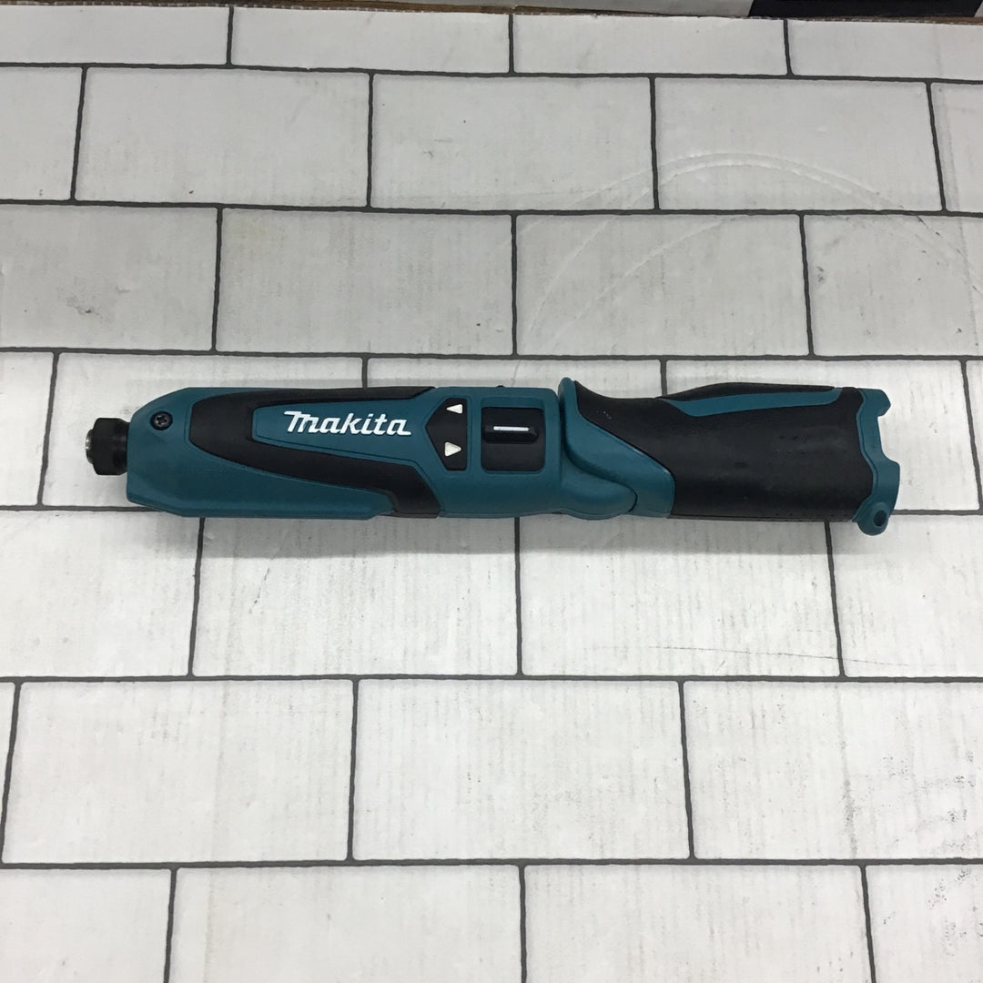 ☆マキタ(makita) 充電式ペンインパクトドライバ TD021DS【所沢店】