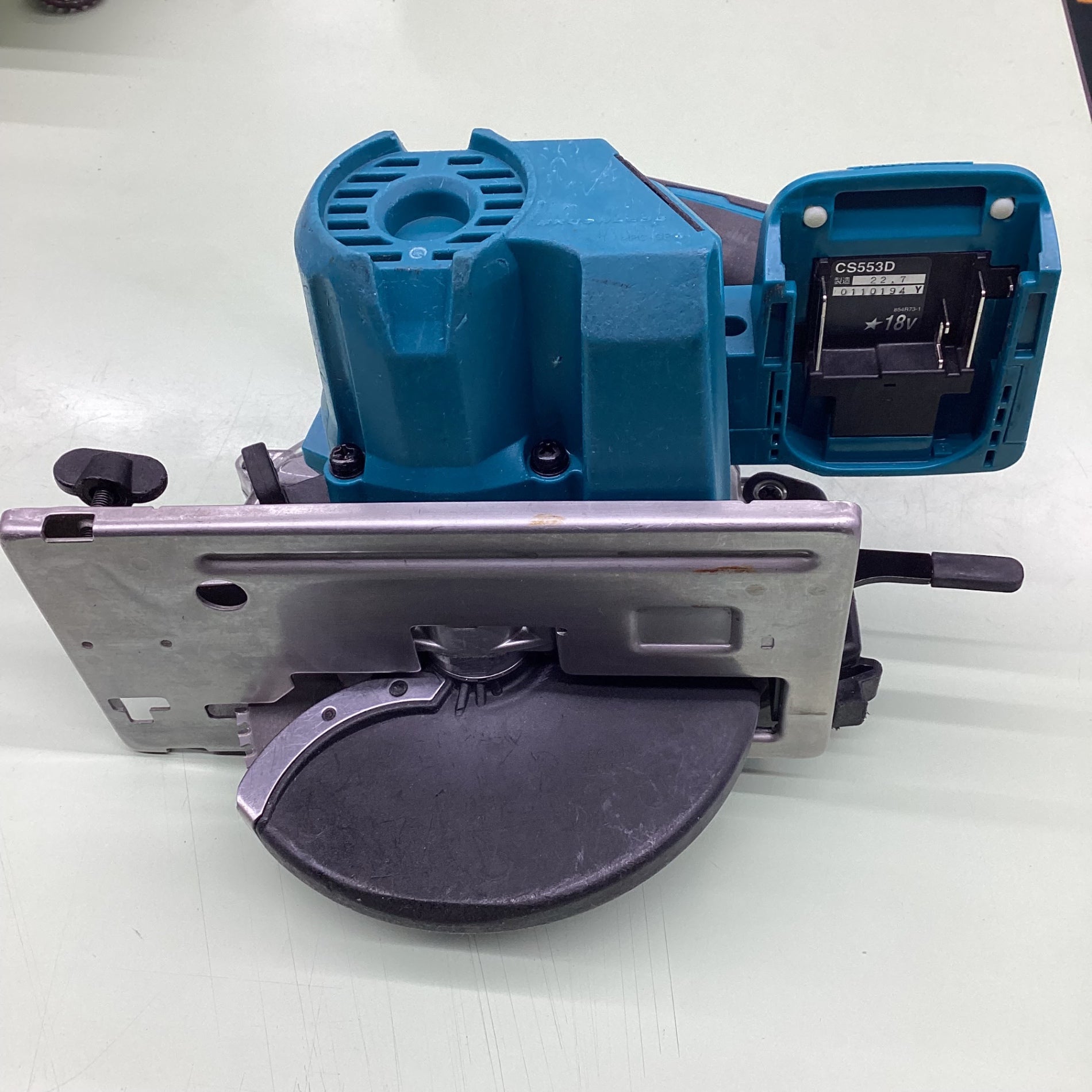 ☆マキタ(makita) コードレスチップソーカッター CS553DZ【越谷店