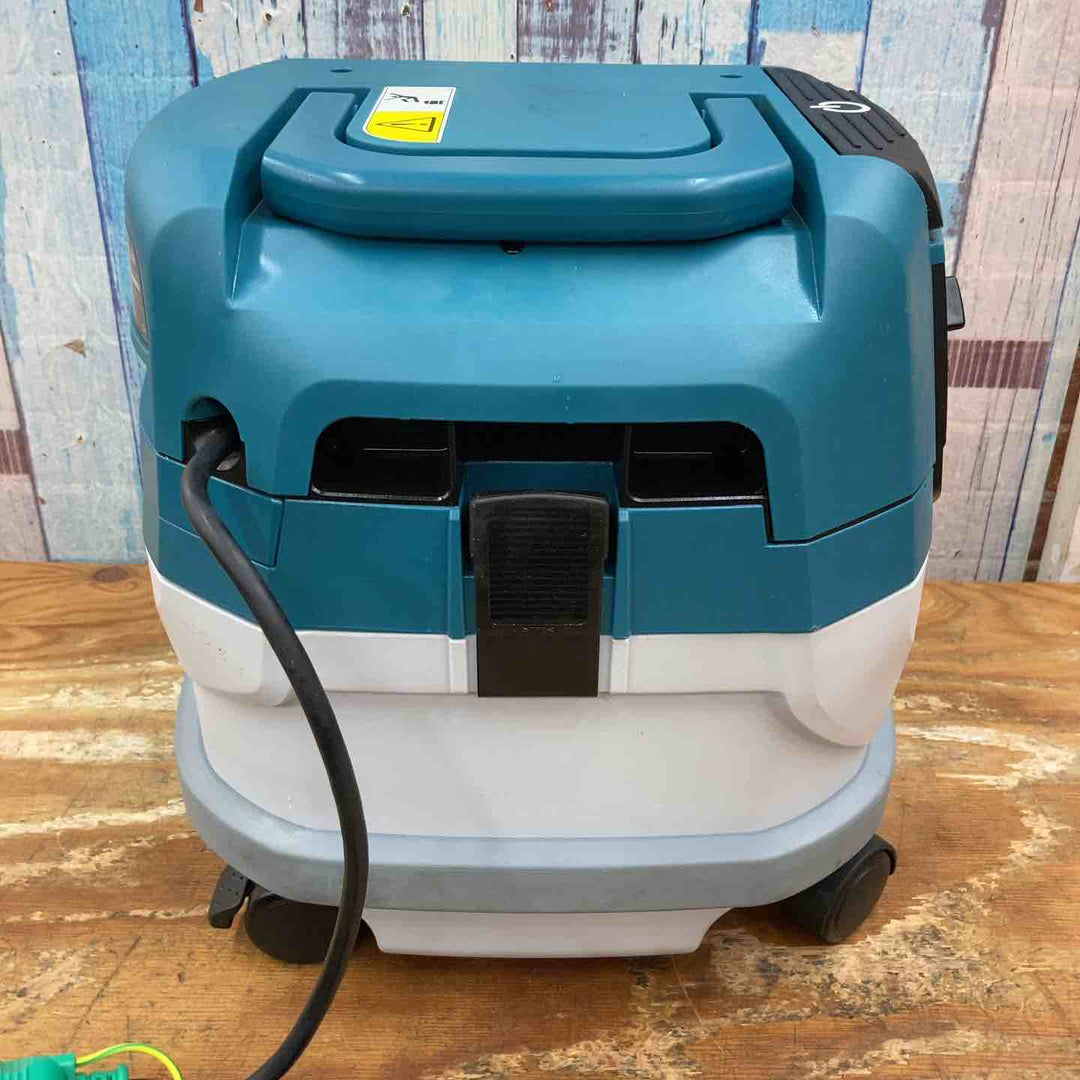 ★マキタ(makita) 集じん機 乾湿両用 VC0820【柏店】