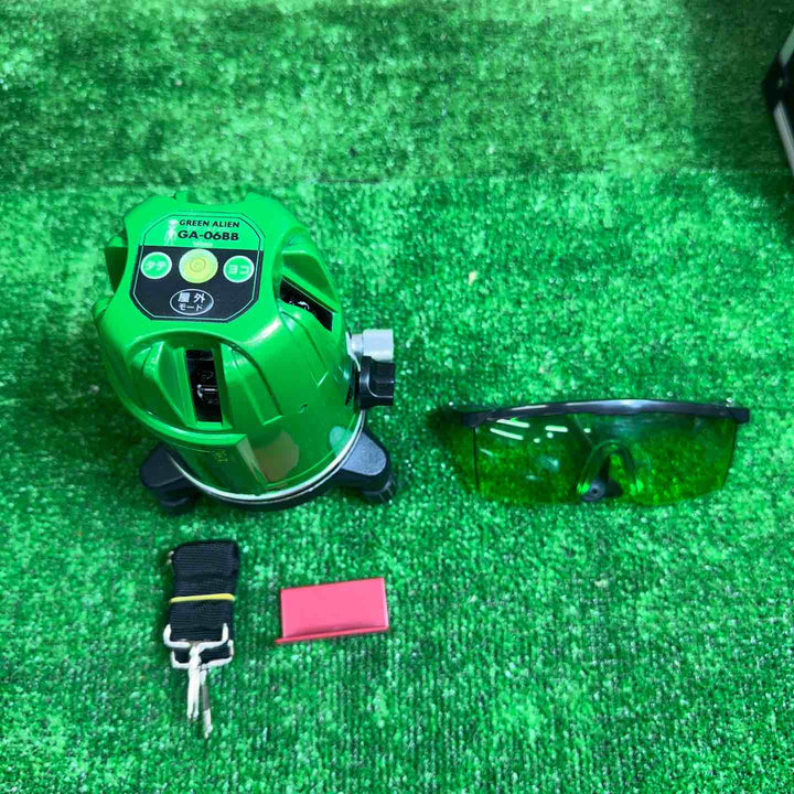 山真製鋸 グリーンレーザー墨出器 GA-06BB 6ライン(4方向大矩照射) エイリアンBB【桶川店】