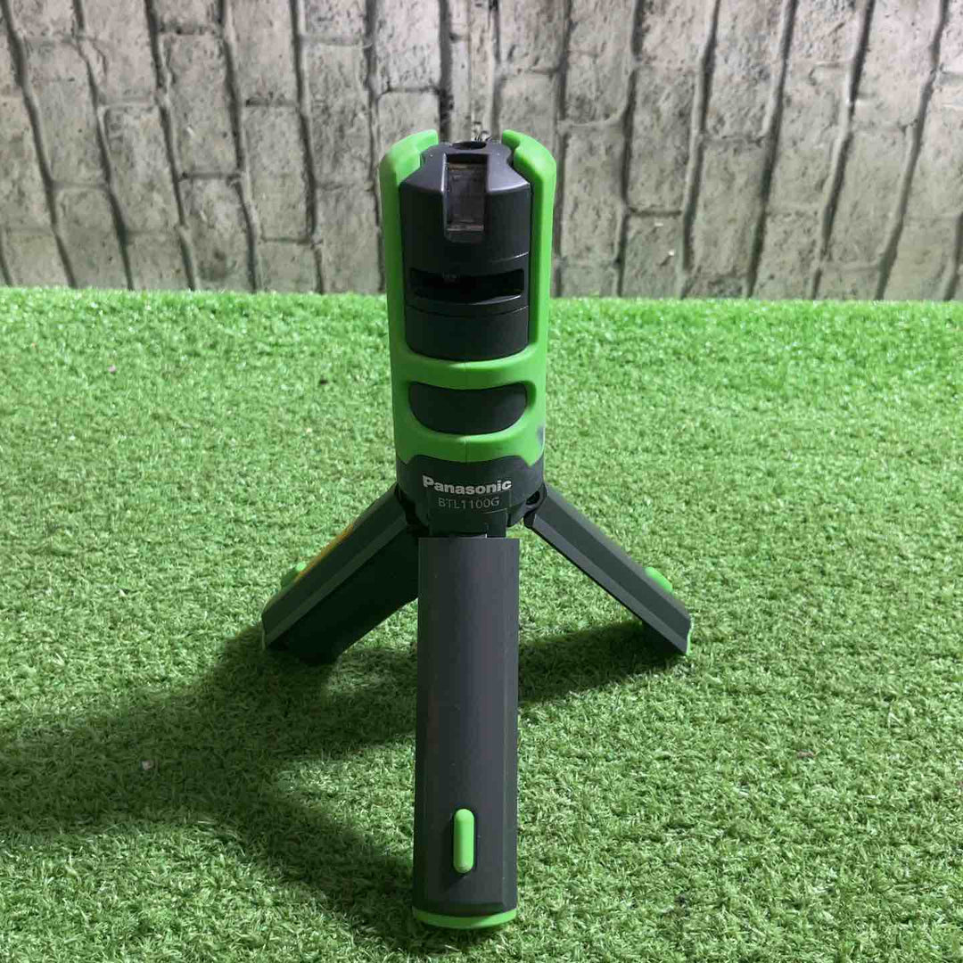◇パナソニック(Panasonic) レーザー墨出し器 墨出し名人 十字・地墨 BTL1100G 動作確認済【川口店】