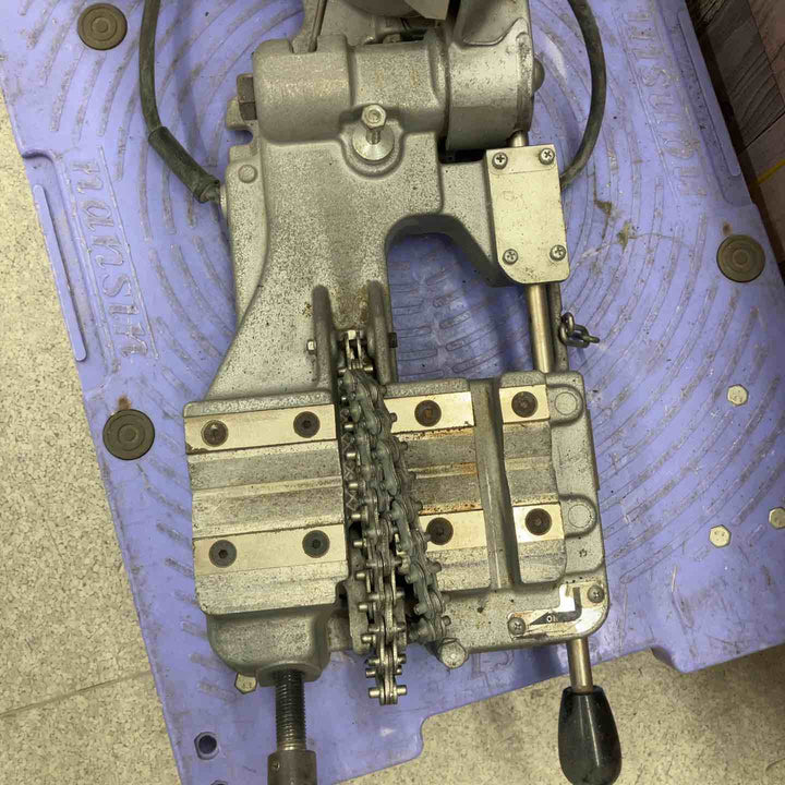 ◇新ダイワ(Shindaiwa) バンドソー RB120CV【八潮店】