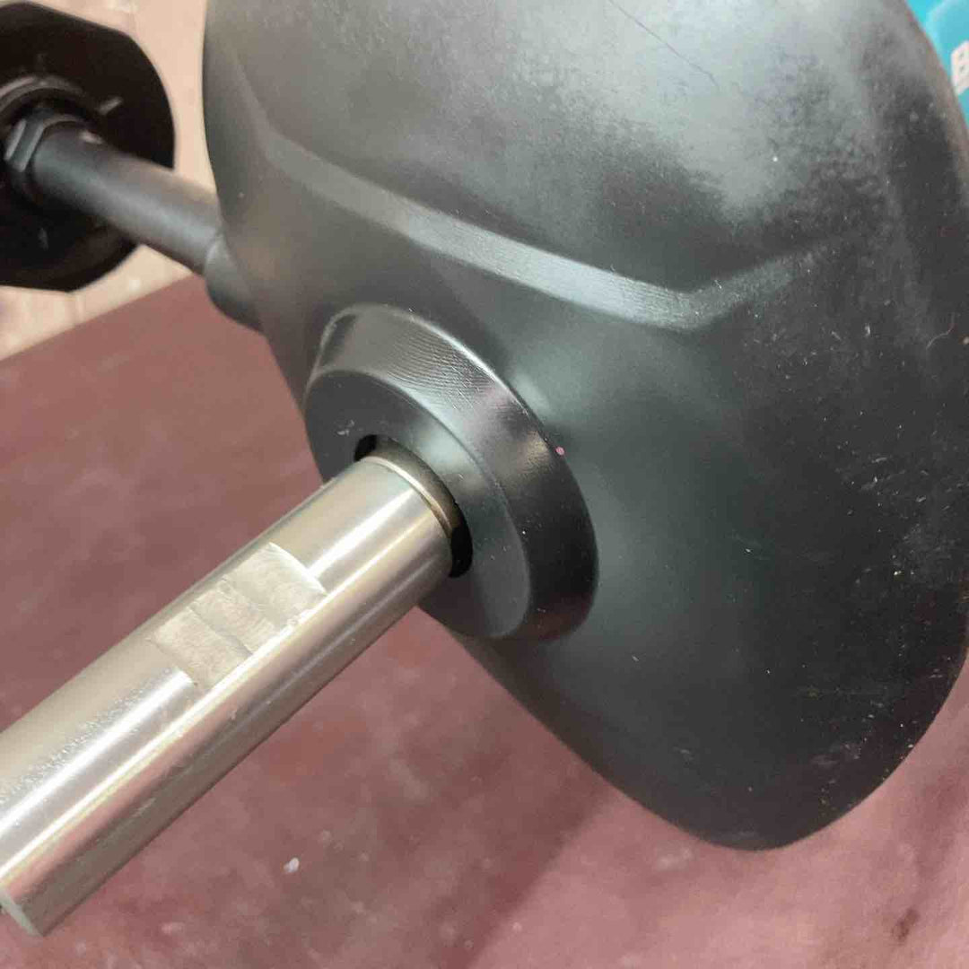 【中古品】 マキタ(makita) コードレスかくはん機 UT130DZ コードレスミキサー 【東大和店】