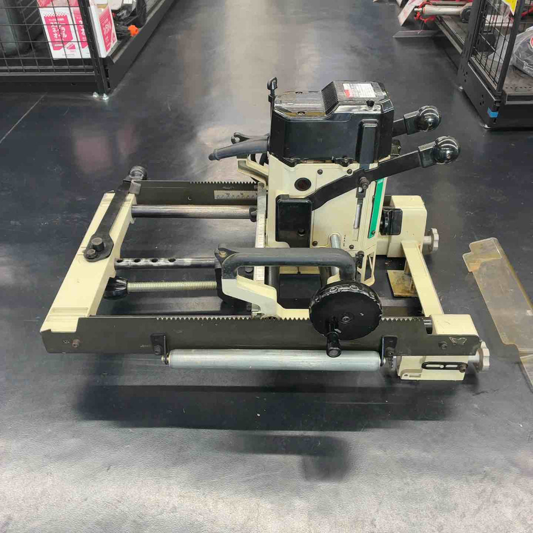 マキタ(makita) 大入レルーター 2517N【藤沢店】