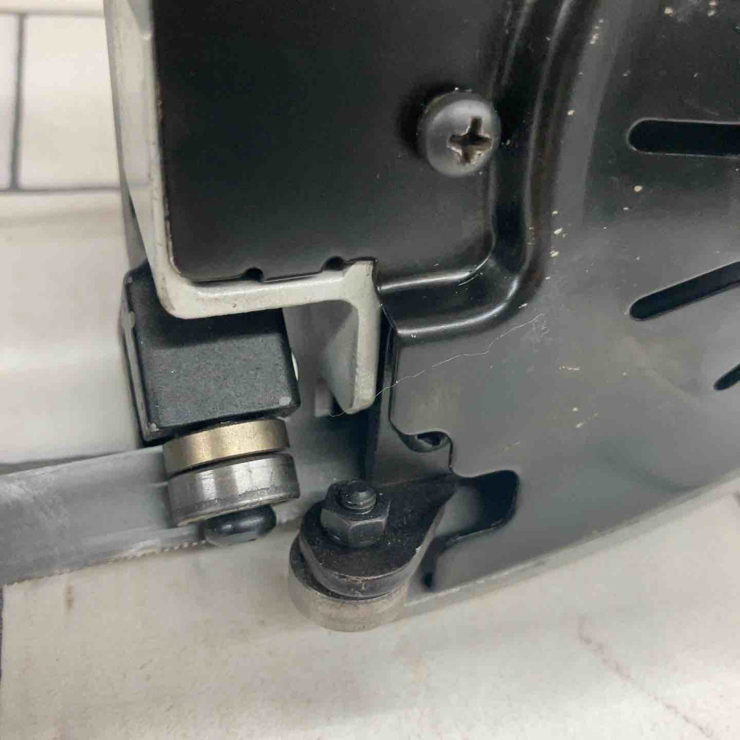 ◇ボッシュ(BOSCH) 18Vバッテリーバンドソー〔GCB18V-LI〕【所沢店】