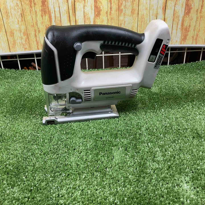 ◇パナソニック(Panasonic) コードレスジグソー 本体 EZ4541X-B【川崎店】