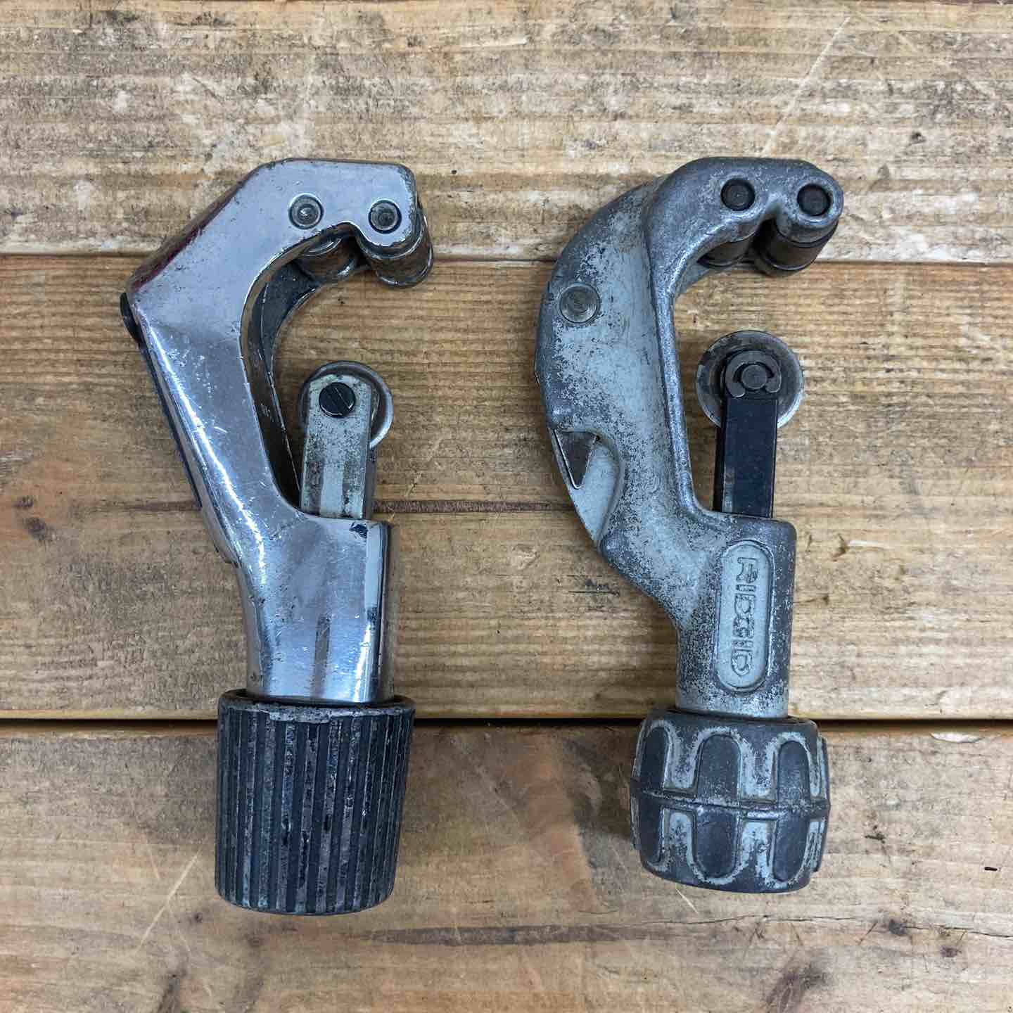 中古品】 因幡電工 ロングフレキツバ出し機 (BOX付) ツバ出し