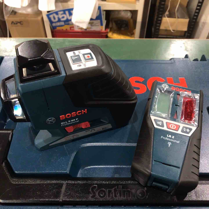 ◇ボッシュ(BOSCH) 水平/垂直ラインレーザー GLL3-80P【川口店】