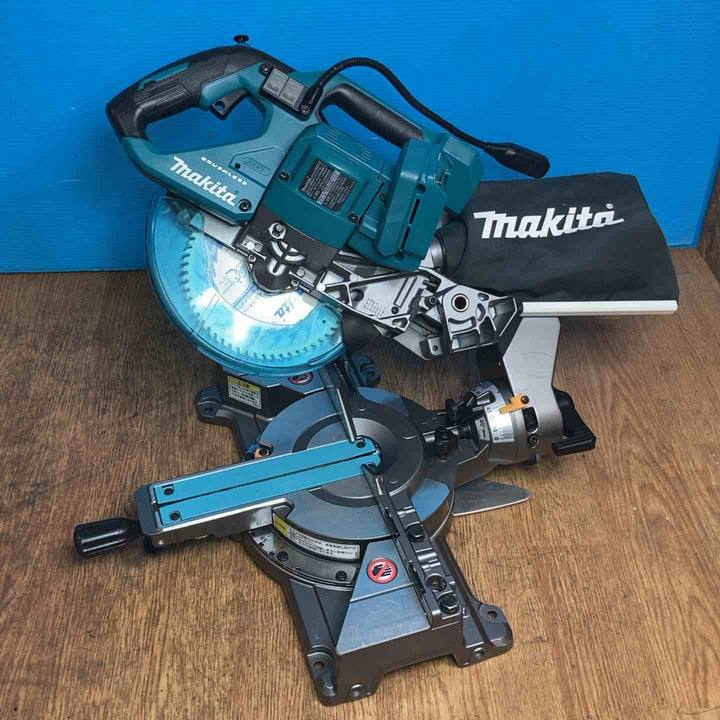 ★マキタ(makita) 165mm コードレススライドマルノコ LS001GZ　本体のみ【岩槻店】