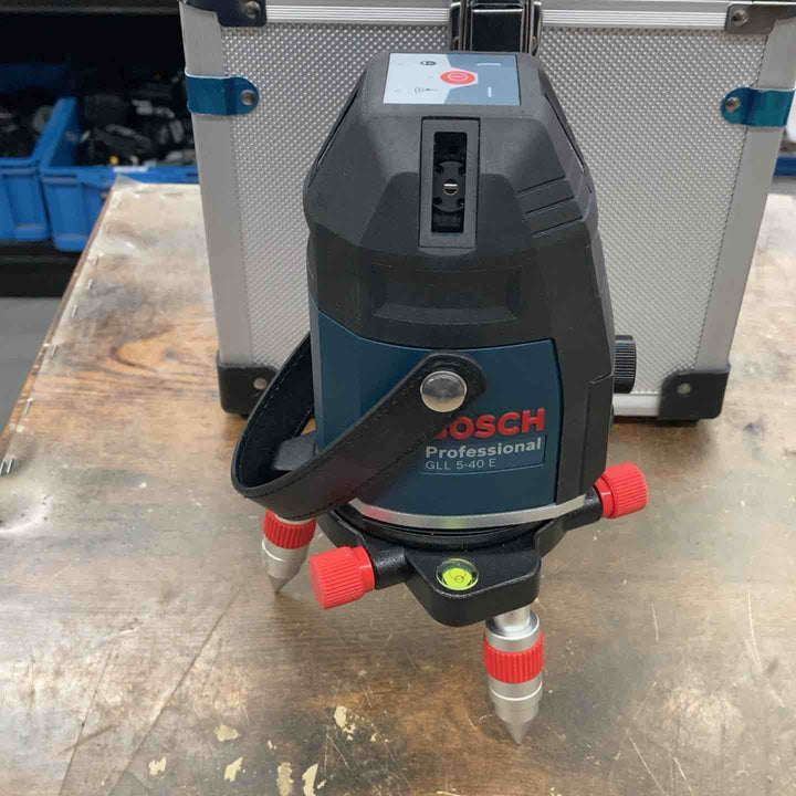 ◇ボッシュ(BOSCH) 電子整準レーザー墨出し器 GLL5-40E【戸田店】