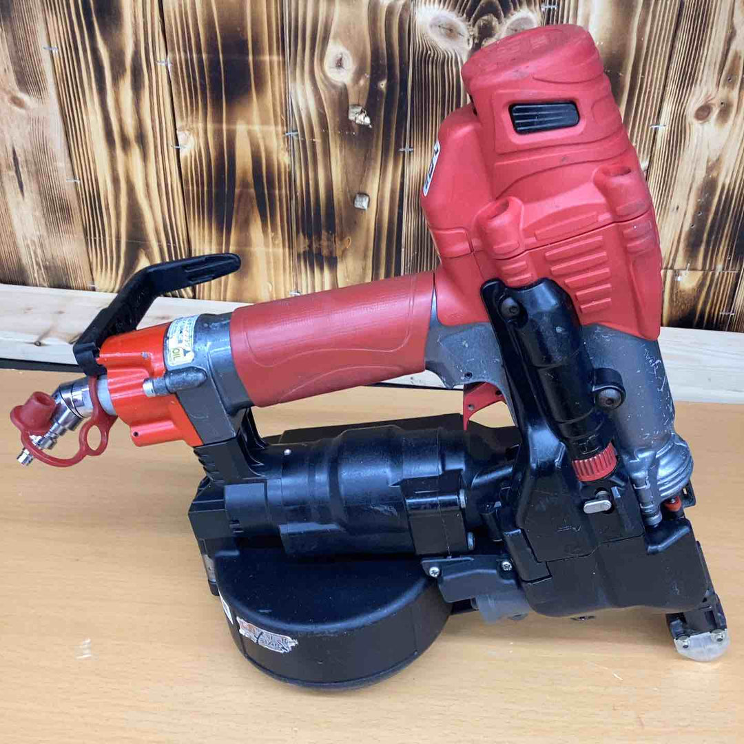 マックス(MAX) 高圧エアネジ打ち機 HV-R41G4 DIY 木 下地 薄鋼板 マガジン 隅打ち 大工 ビス ボード 【越谷店】