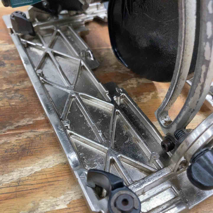 ★マキタ(makita) コードレス丸のこ HS630DZ【柏店】