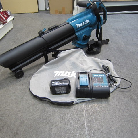 美品! マキタ(makita) コードレスブロワ集じん機 MUB187DSF【川崎店】