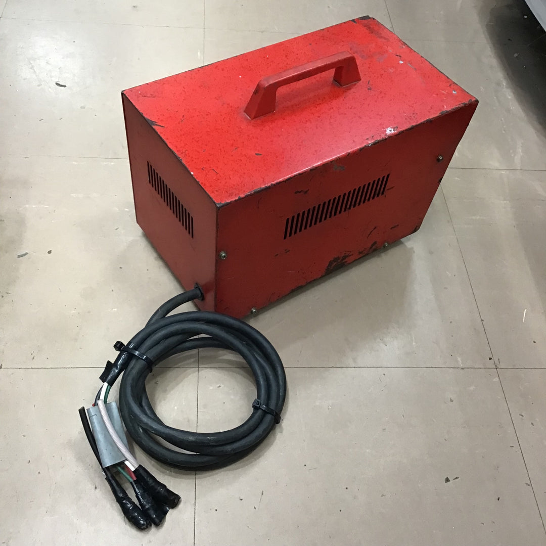日動工業 トラパック 変圧器 VR-300S【草加店】