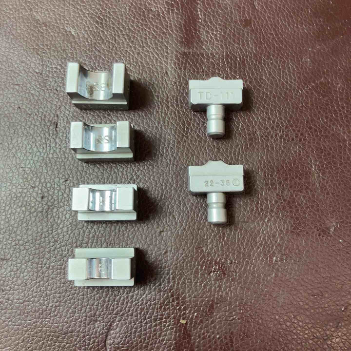 【中古品】 日圧 手動油圧圧着工具 YPT-60-21 【東大和店】