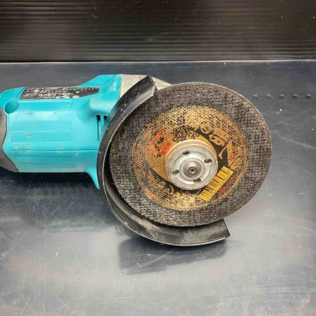 ☆マキタ(makita) 100mmコードレスディスクグラインダー GA404DZ【川越店】