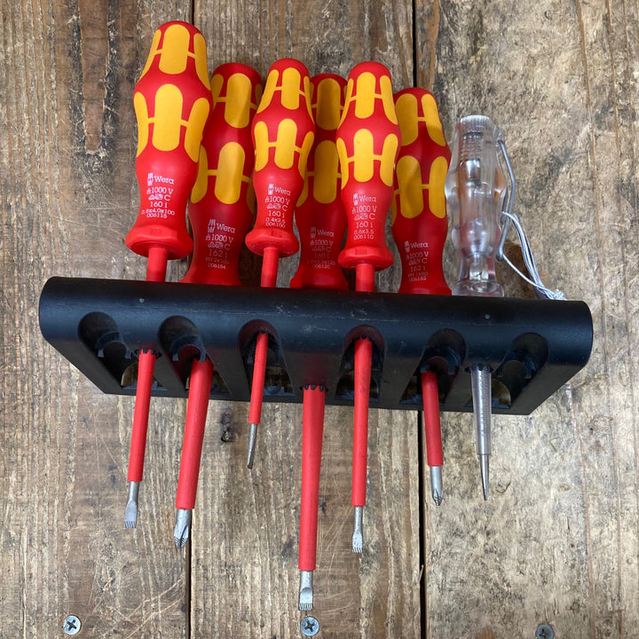 〇ヴェラ(WERA) 絶縁 プラス マイナス ドライバーセット 160i/7 VDE Rack 05 006147 001【所沢店】