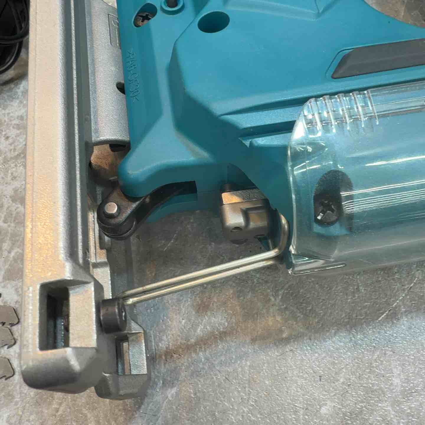 ◇マキタ(makita) コードレスジグソー JV101DSH【八潮店】 – アクト