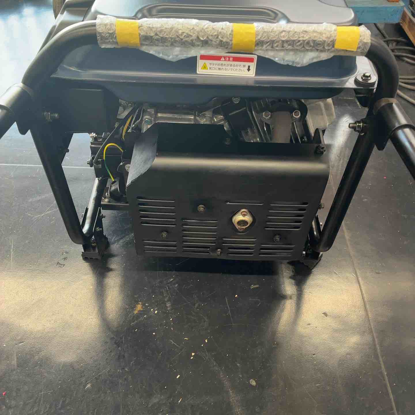 店頭受取り限定】ESIMAIK インバーター発電機 200V発電機 単相100V
