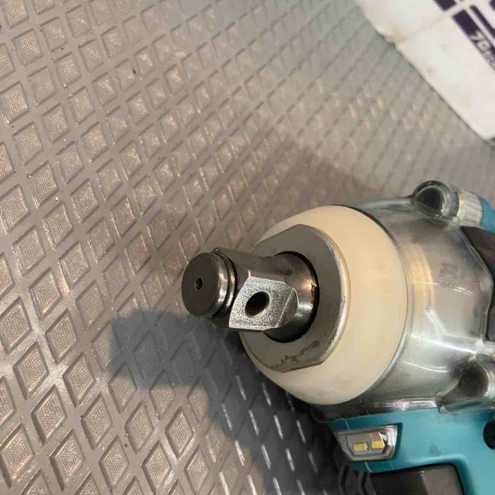 【中古品】マキタ(makita) コードレスインパクトレンチ TW300DZ【所沢店】