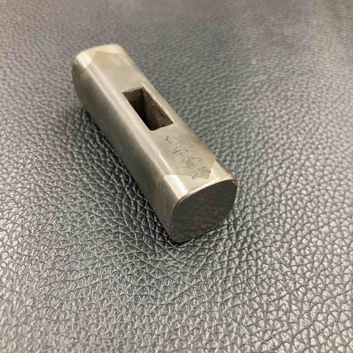 菱貫 四角玄能(玄翁) 94g 25匁【八潮店】