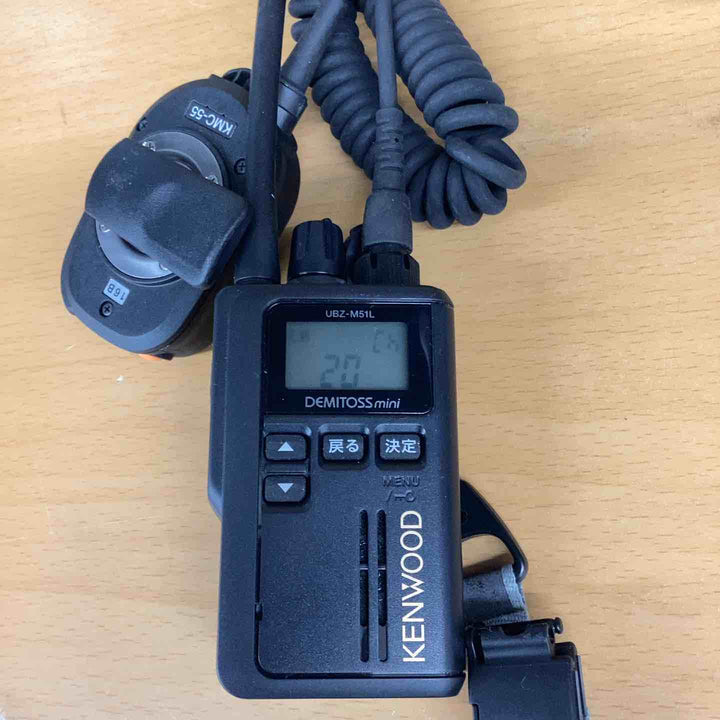 KENWOOD ケンウッド UBZ-M51E L / S セット トランシーバ イヤホンマイク  無線機  小型 軽量 電池式 コンパクト 小さい 軽量 レジャー キャンプ アウトドア【越谷店】