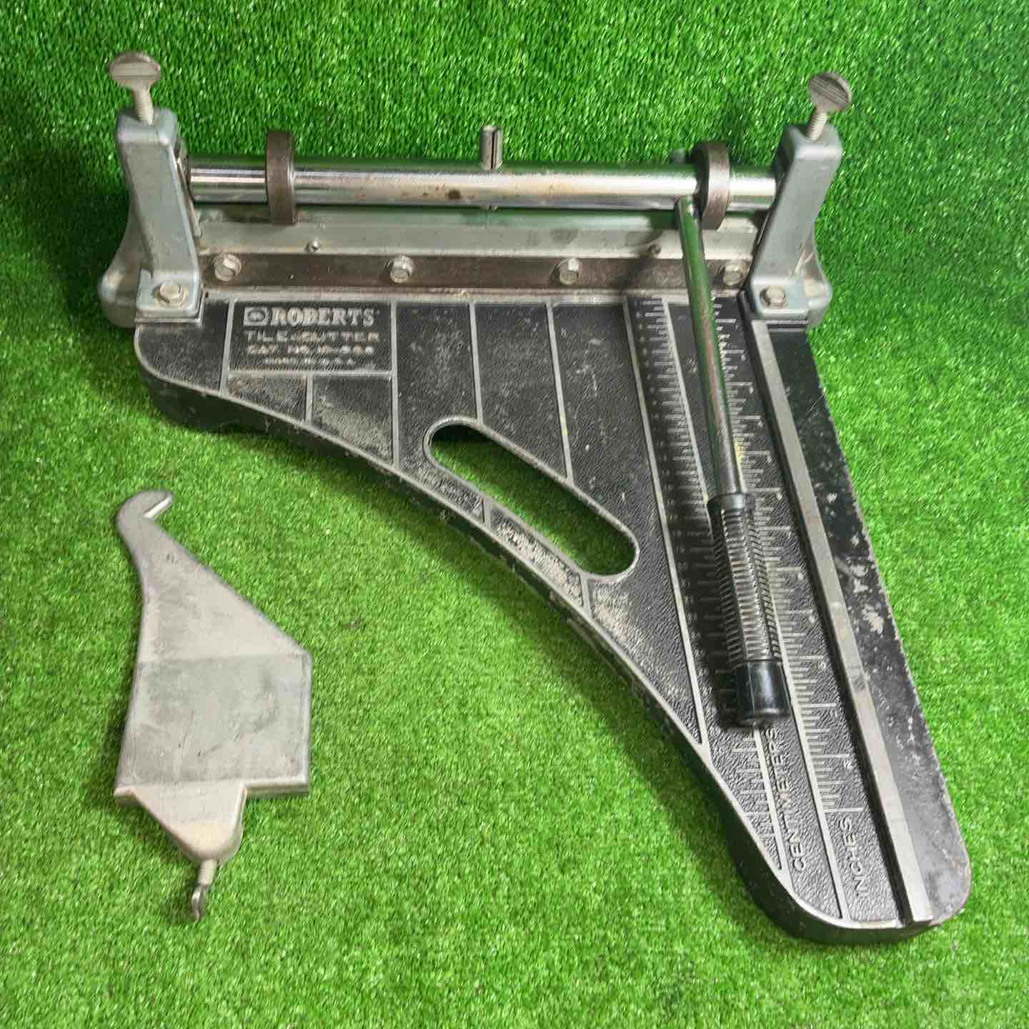 【中古】ROBERTS　タイルカッター　10-900【ハンズクラフト熊本けやき通り店】 ROBERTS タイルカッター TILE CUTTER 10-900【藤沢店】 – アクトツール