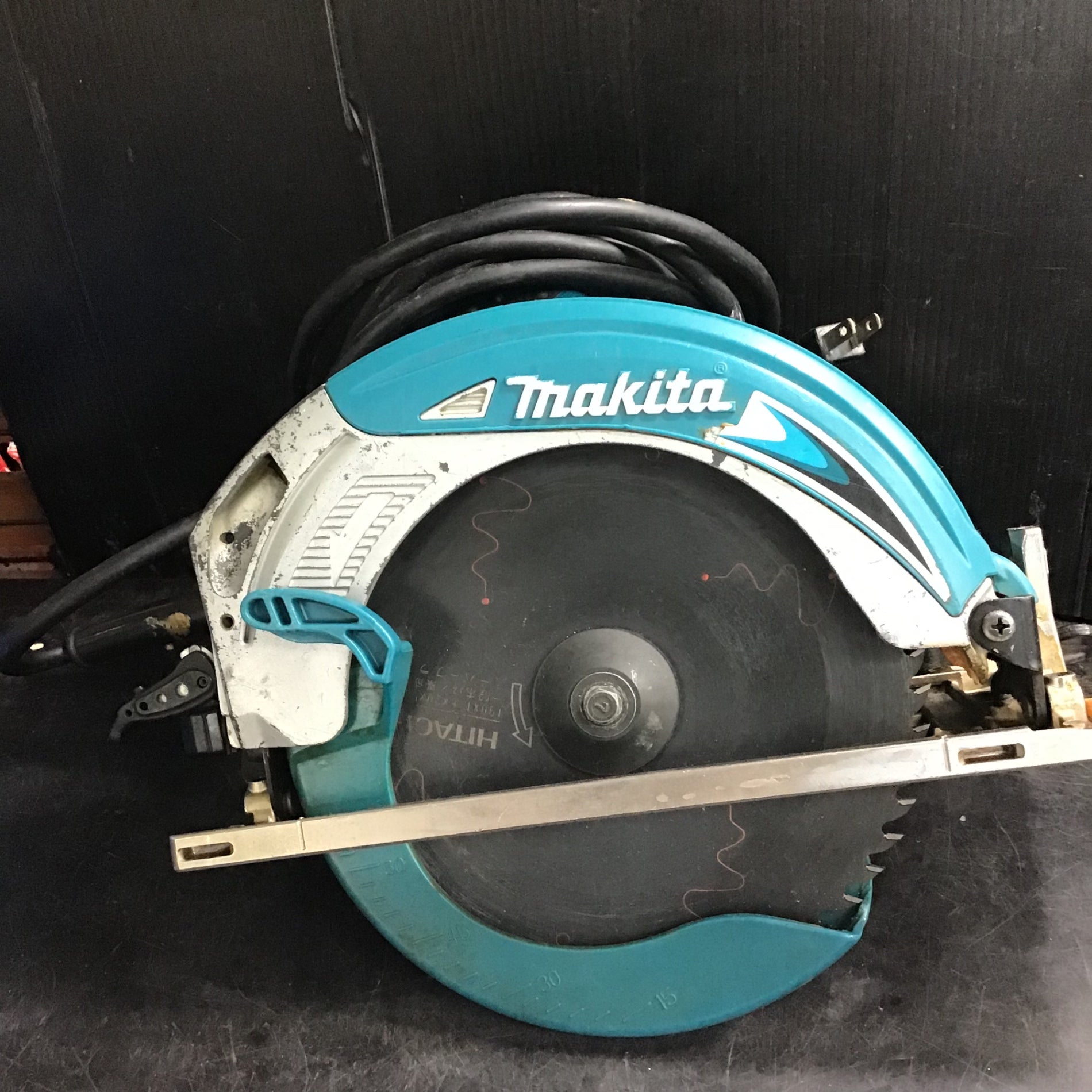 ★マキタ(makita) 丸のこ 5837BA【草加店】 ☆マキタ(makita) 丸のこ 5837BA【草加店】 – アクトツールオンライン