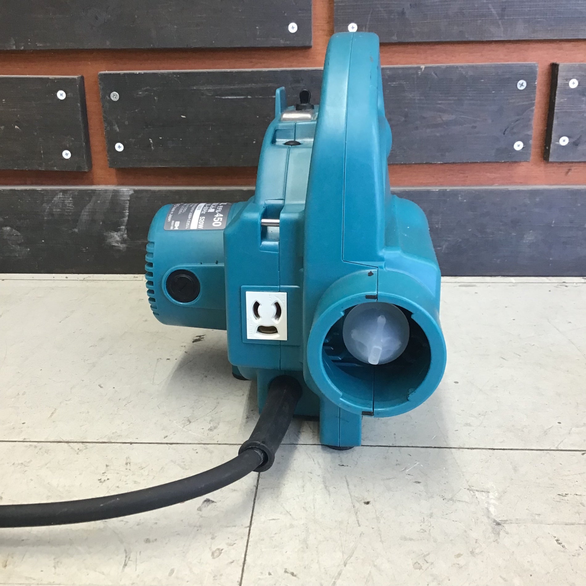 中古品】マキタ/makita 集じん機 乾式 450(P) 【鴻巣店】 – アクト