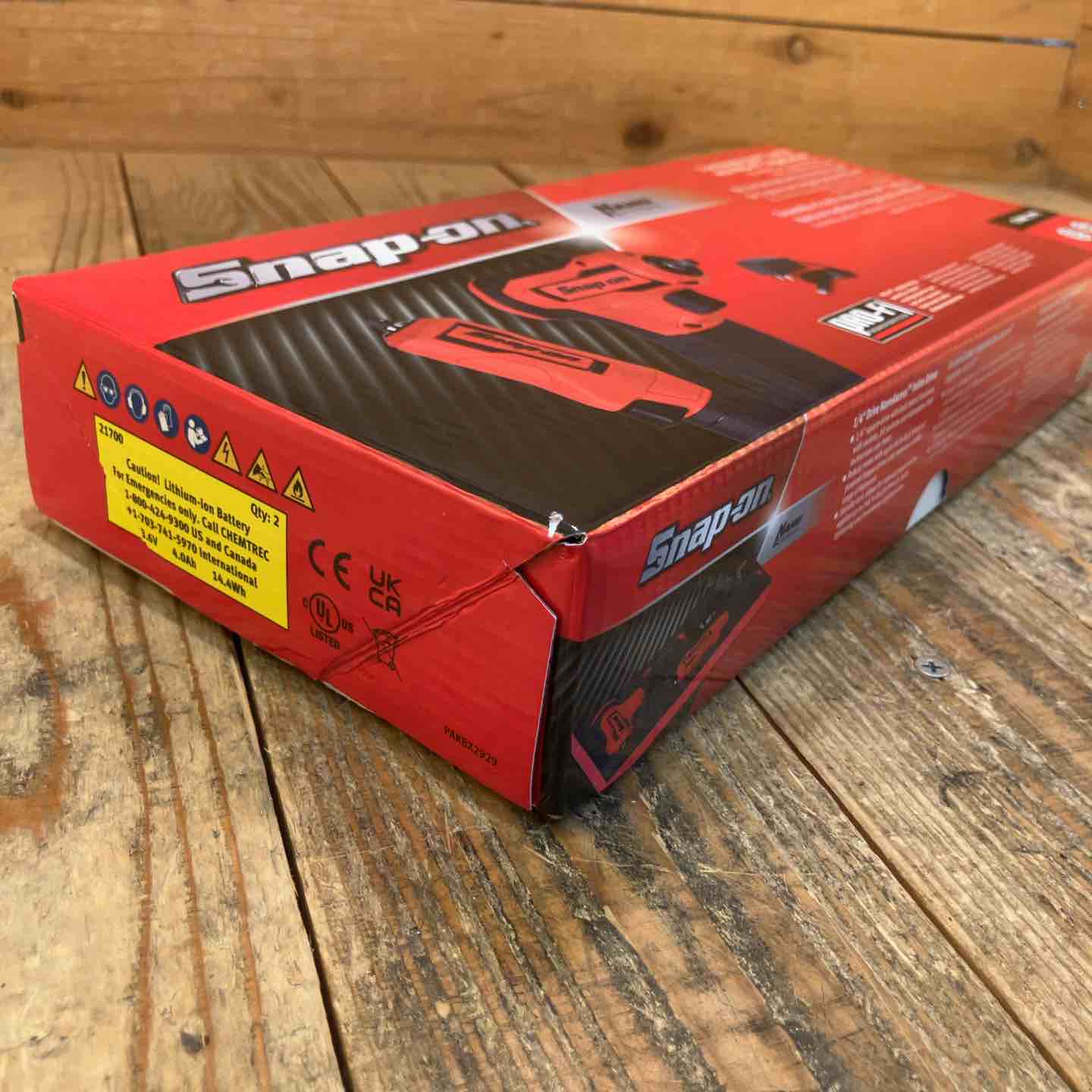 未使用品】スナップオン1/4 ナノアクセスツールキット (小型充電式