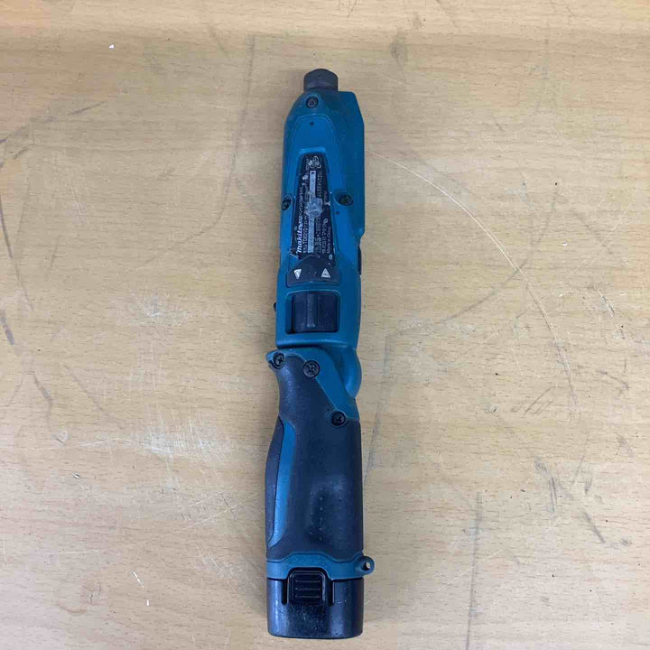☆マキタ(makita) コードレスペンインパクトドライバ TD021DSHSP【越谷店】