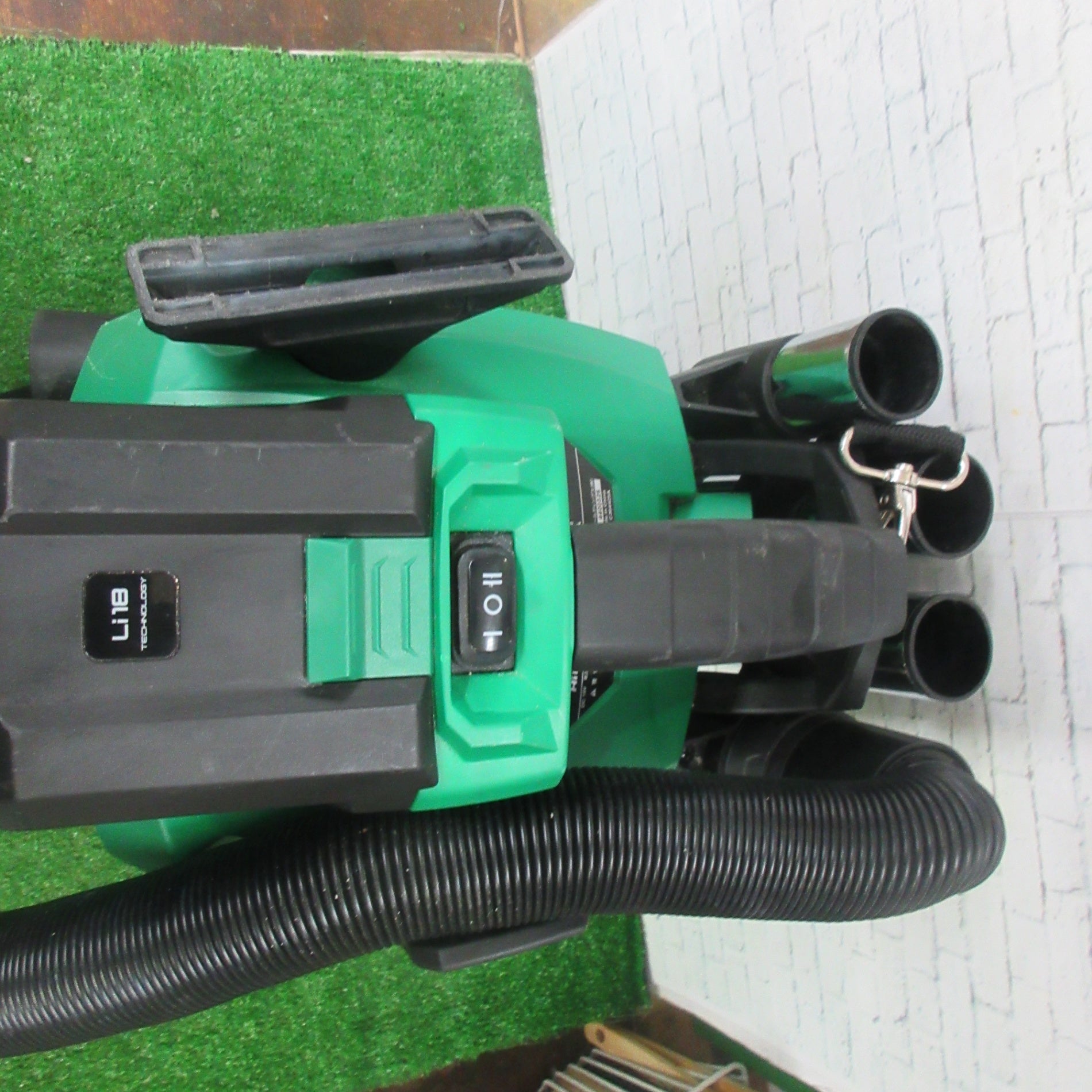 ★ハイコーキ(HIKOKI ※旧:日立工機) コードレス集じん機 RP18DA(NN) 本体のみ【岩槻店】 HiKOKI 18V コードレス集じん機 RP18DA(NN) 【本体のみ】 電動工具