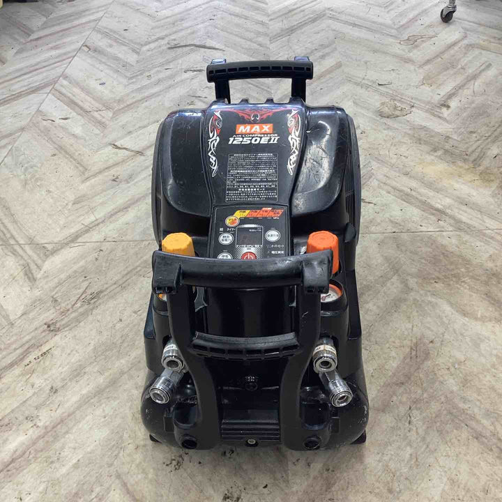 ◇マックス(MAX) エアコンプレッサー AK-HL1250E2 ブラック【越谷店】
