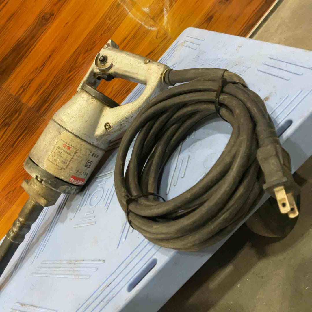 【店頭受取り限定】☆マキタ(makita) コンクリートバイブレーター VR2806A【川口店】