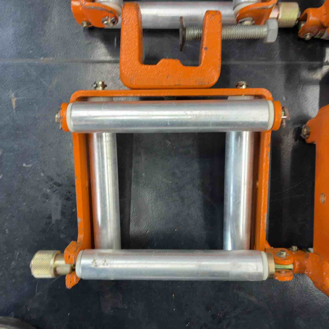 【中古品】 育良精機 (IKURA) 4面コロ ISH-110 四面コロ 4台セット 【藤沢店】