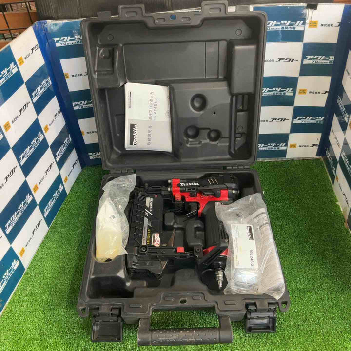 ★マキタ(makita) 高圧フロアタッカ AT451H【草加店】