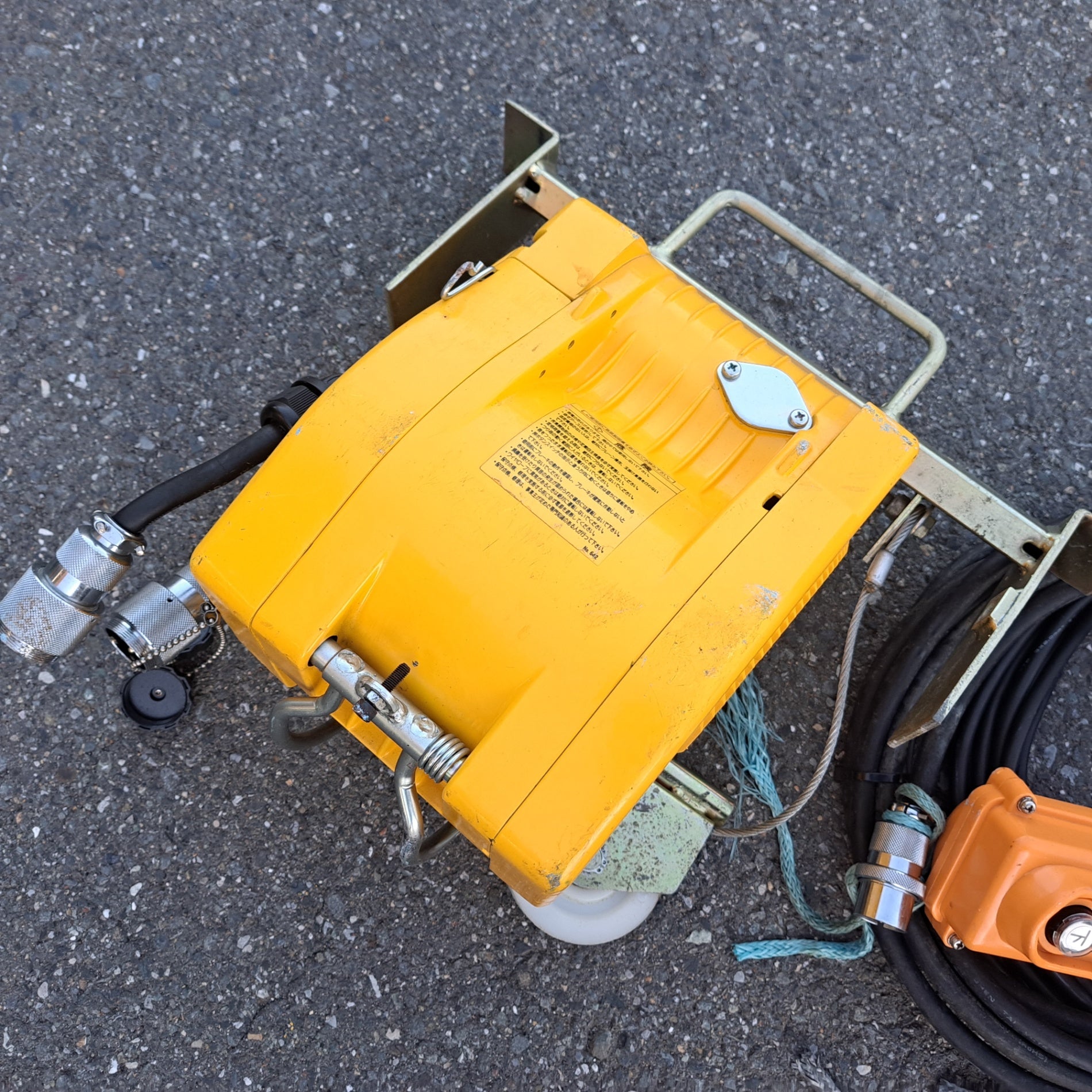 トーヨーコーケン　荷揚げ機　ウインチ 荷揚機用ウインチ「ベビーウインチ MD」 通販 | カナマル産業株式会社