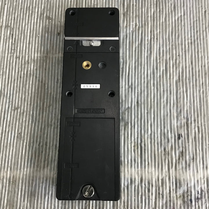 ☆マキタ(makita) コードレスレーザー墨出し器 矩・横・両縦 SK313GDZ【草加店】