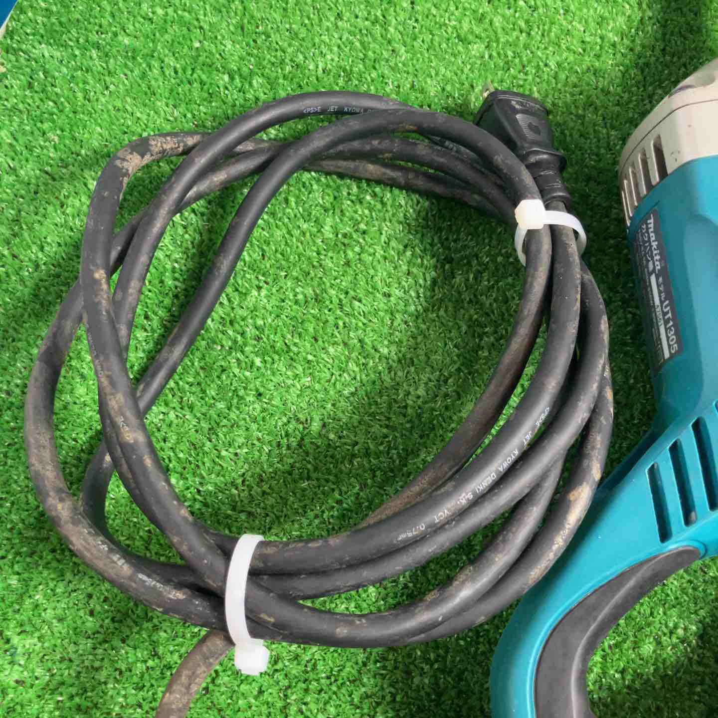 ☆マキタ(makita) コンクリートかくはん機 UT1305【草加店】 – アクト