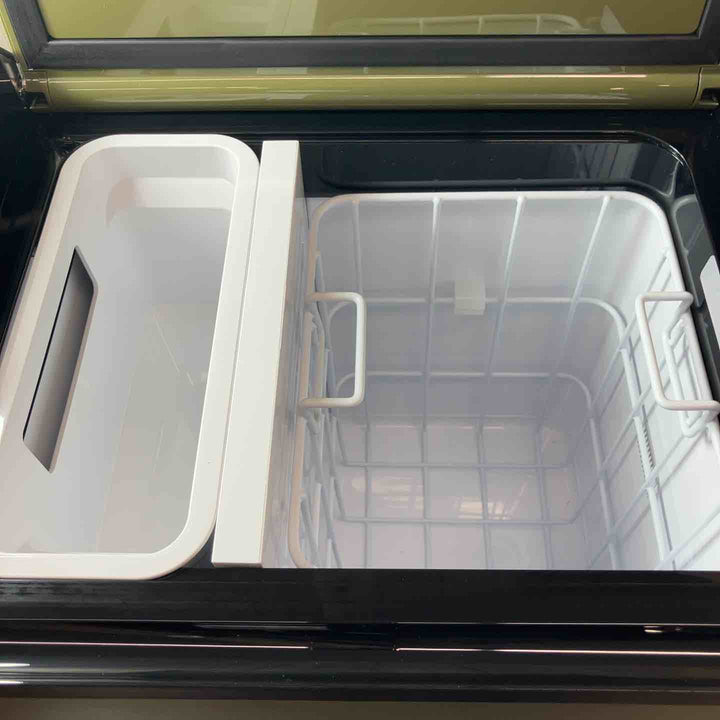 【未使用(店頭展示品)】★マキタ(makita) コードレス冷温庫 CW004GZO【東大和店】