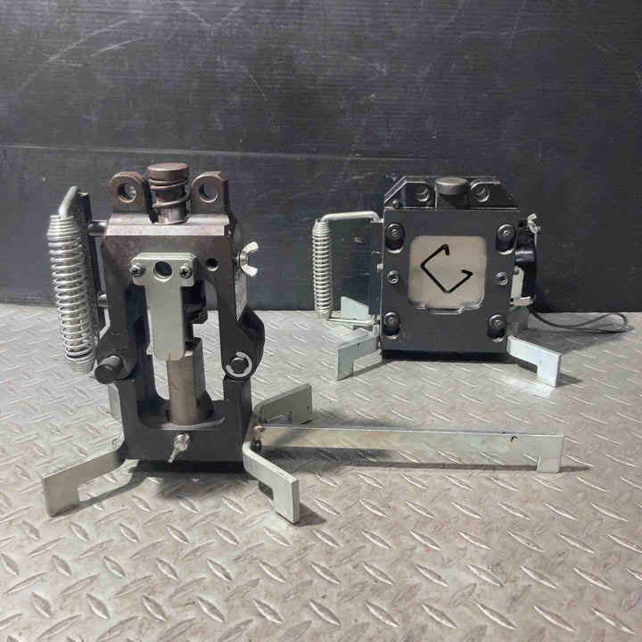 カクタス アングルパンチャー EVL-50S カクタス （CACTUS） レースウェイカッター 用ダイス　DS-1（EVR-40W　専用）型式恐らく 計2点セット【草加店】