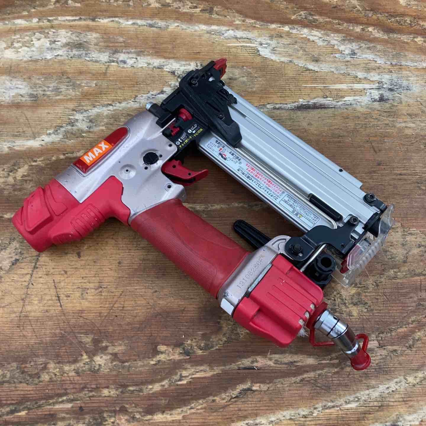 ☆マックス(MAX) 高圧フィニッシュネイラ HA-55SF1(D)【柏店 ☆マックス(MAX) 高圧フィニッシュネイラ HA-55SF1(D)【柏店