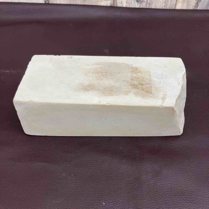 【超希少】 【中古美品】 【群馬沼田】 天然砥石 重量約2.2Kg 長さ約195ｘ幅約85ｘ高さ約60 大工 研ぎ 刃物 鑿 鉋 【東大和店】