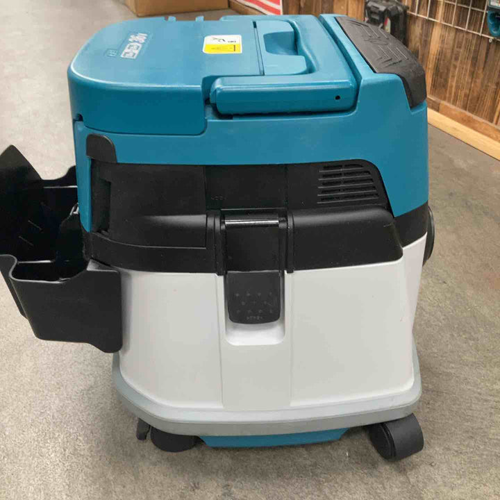 ★マキタ(makita) 粉じん専用 コードレス集じん機 VC157DZ【川崎店】
