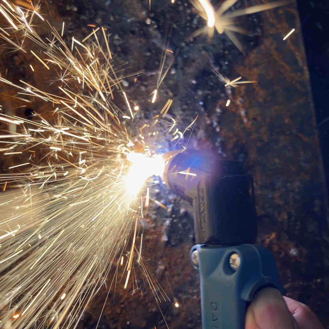 【店頭受取り限定】◇ダイヘン(DAIHEN) エアプラズマ切断機 DCT-35C 200V コンプレッサ内蔵【鴻巣店】