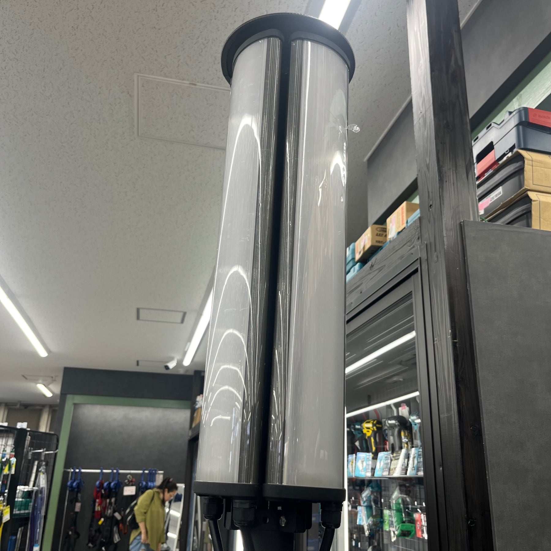 HATAYA ハタヤ LEDライト LLF-240K 三脚付き LEDヒビ有 【越谷店】 – アクトツールオンラインショップ